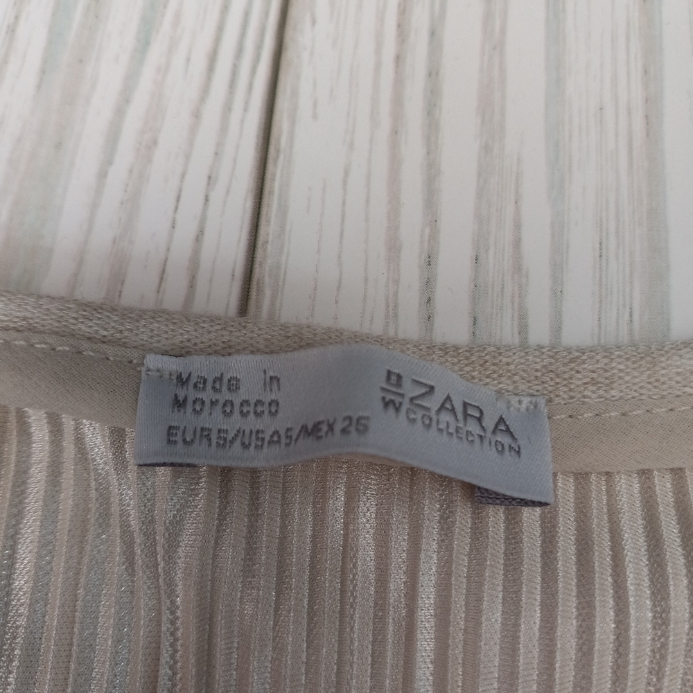 ZARA Metallic Ribbed Vneck Top - Picture 5 of 7